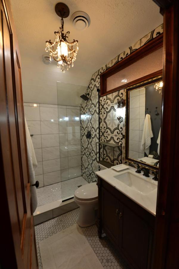 The Walnut Grove Bnb Harrow Экстерьер фото