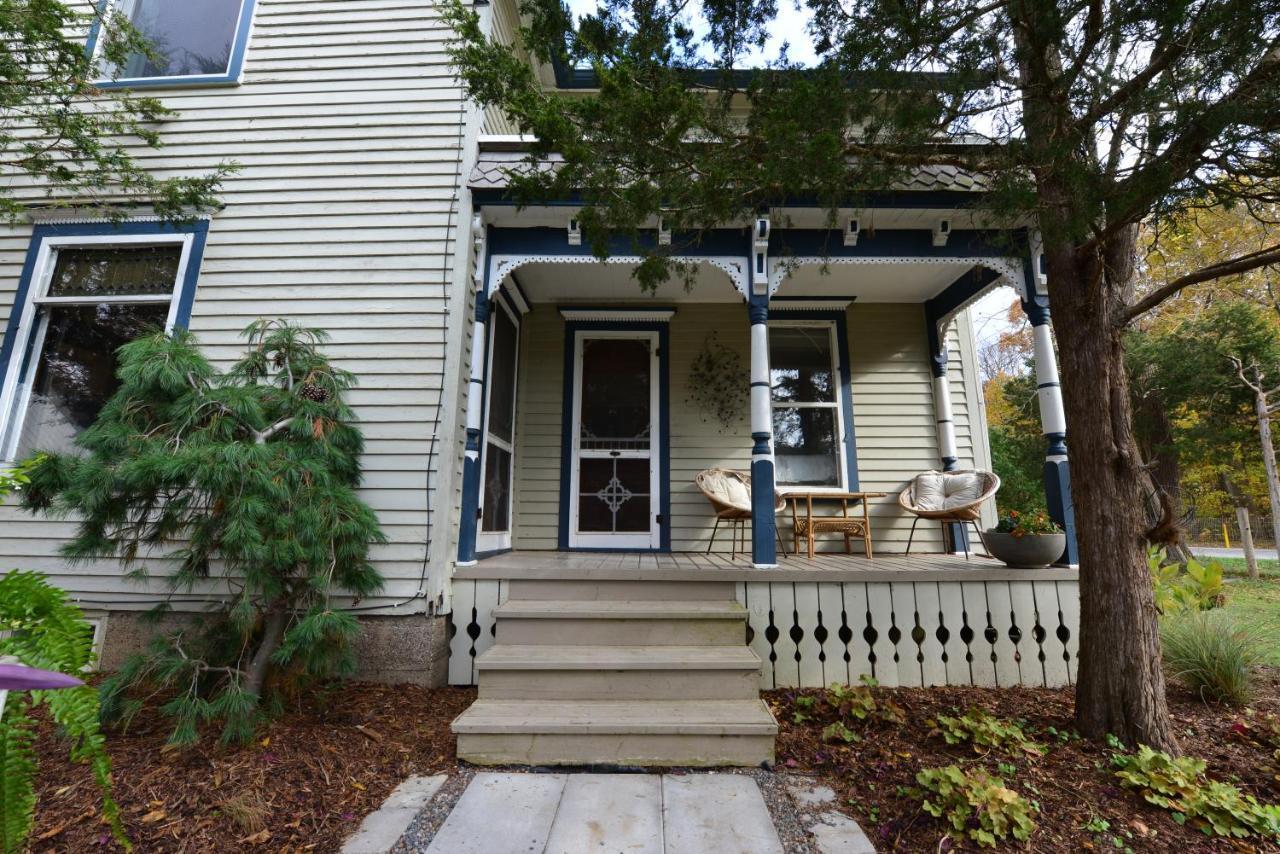 The Walnut Grove Bnb Harrow Экстерьер фото